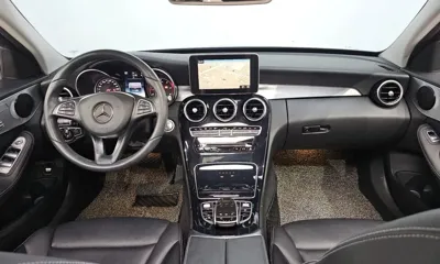 Mercedes-Benz C-Class 2017, 111486 км, за 9686.01 USD - фото 7