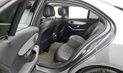 Mercedes-Benz C-Class 2017, 111486 км, за 9686.01 USD - фото 19