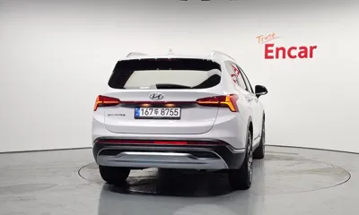 Hyundai Santafe 2021, 48070 км, за 16410.66 USD