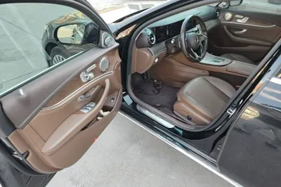 Mercedes-Benz E-Class 2021, 63500 км, за 41892 USD - фото 23