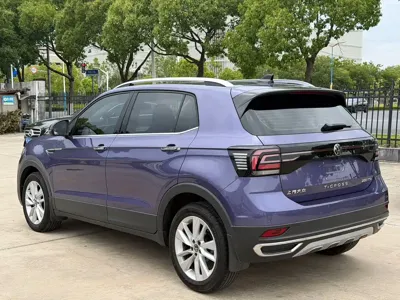 Volkswagen T-Cross 2021, 11000 км, за 14819.38 USD