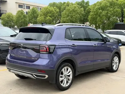 Volkswagen T-Cross 2021, 11000 км, за 14819.38 USD
