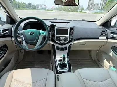 BYD e5 2017, 130000 км, за 3431.41 USD - фото 6