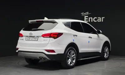 Hyundai Santafe 2016, 151907 км, за 7936.51 USD