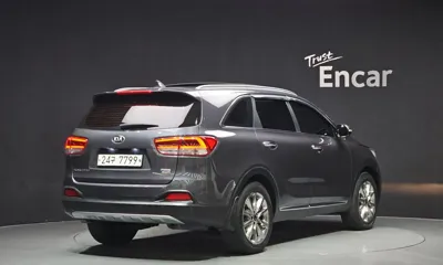 Kia Sorento 2015, 121882 км, за 8919.72 USD