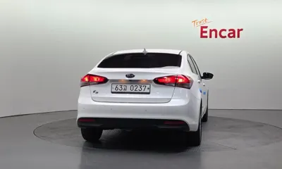 Kia K3 2017, 94412 км, за 6213.65 USD