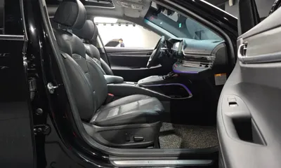 Hyundai Grandeur 2023, 41007 км, за 19404.82 USD - фото 26