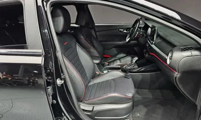 Kia K3 2021, 81821 км, за 9780.75 USD - фото 26