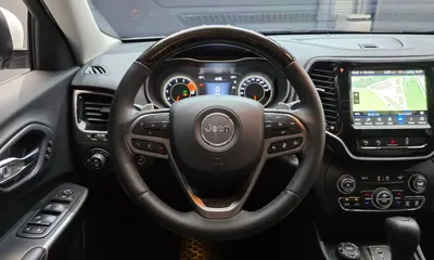 Jeep Cherokee 2020, 88314 км, за 11815.68 USD - фото 13