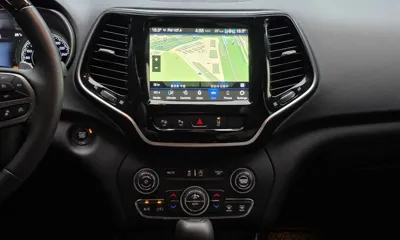 Jeep Cherokee 2020, 88314 км, за 11815.68 USD - фото 18
