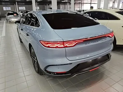 BYD Han 2023, 63000 км, за 18281.41 USD