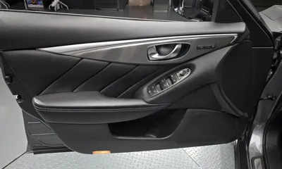 Infiniti Q50 2015, 82064 км, за 5616.12 USD - фото 15