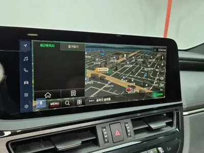 Lexus ES 2023, 78006 км, за 32178.37 USD
