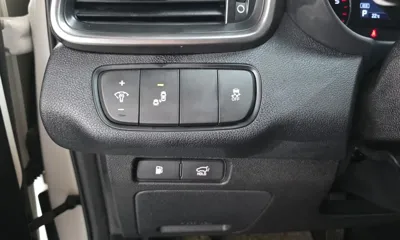 Kia Sorento 2018, 94367 км, за 11009.78 USD - фото 29