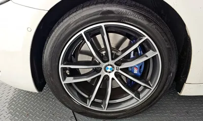 BMW 5-Series 2021, 107913 км, за 21275.19 USD