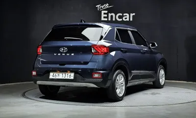 Hyundai Venue 2020, 63867 км, за 9253.88 USD - фото 2