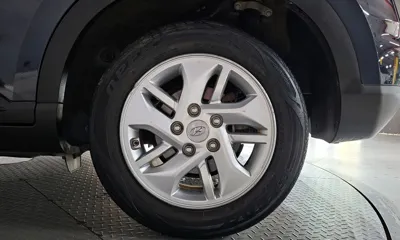 Hyundai Venue 2020, 63867 км, за 9253.88 USD - фото 21