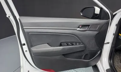 Hyundai Avante 2016, 164205 км, за 4620.57 USD - фото 24