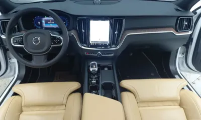 Volvo S60 2024, 18089 км, за 25211.74 USD - фото 9