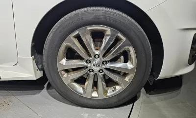 Kia Canival 2018, 160148 км, за 7422.49 USD