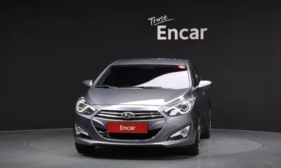 Hyundai i40 2012, 151273 км, за 2973.24 USD
