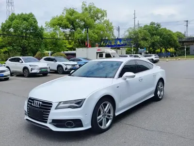 Audi A7 · 2013 год
