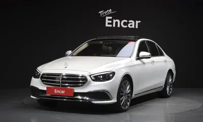 Mercedes-Benz E-Class · 2023 год