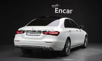 Mercedes-Benz E-Class 2023, 45721 км, за 40851.43 USD