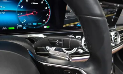 Mercedes-Benz E-Class 2023, 45721 км, за 40851.43 USD - фото 9