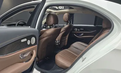 Mercedes-Benz E-Class 2023, 45721 км, за 40851.43 USD - фото 12