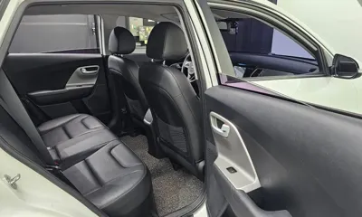 Kia Niro 2017, 145538 км, за 7877.12 USD - фото 11