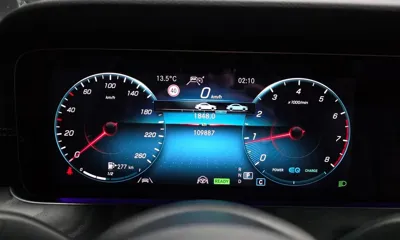 Mercedes-Benz E-Class 2022, 109887 км, за 20677.43 USD - фото 8