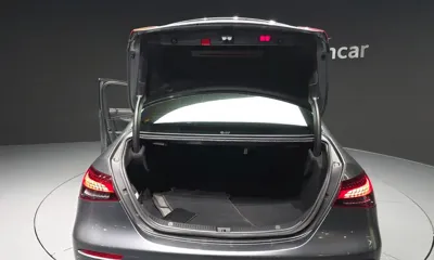 Mercedes-Benz E-Class 2022, 109887 км, за 20677.43 USD - фото 20