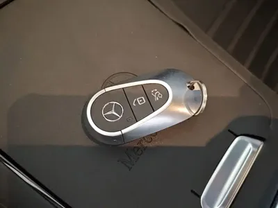 Mercedes-Benz C-Class 2022, 91199 км, за 23469.23 USD - фото 9