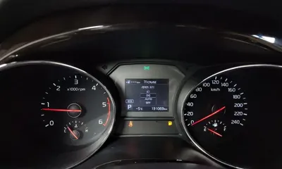 Kia Canival 2019, 131069 км, за 11100.1 USD - фото 8