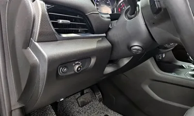 ChevroletGMDaewoo Traverse 2023, 37128 км, за 20425.72 USD - фото 18