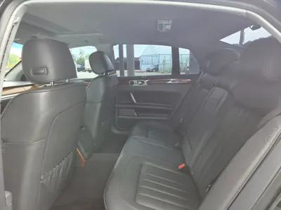 Volkswagen Phaeton 2014, 168172 км, за 12377.86 USD - фото 6