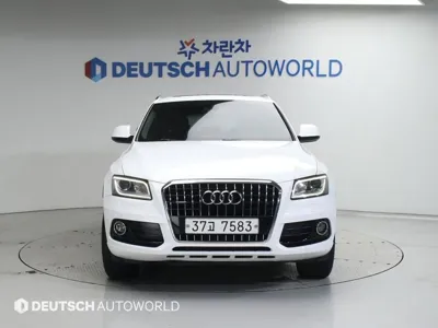 Audi Q5 2015, 140687 км, за 8204.72 USD