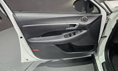 Hyundai Sonata 2020, 65421 км, за 11009.78 USD - фото 24