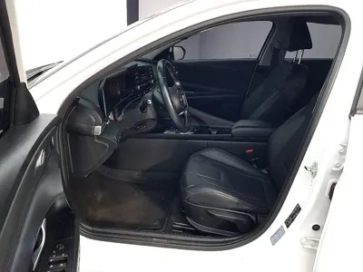 Hyundai Avante 2021, 102050 км, за 8794.79 USD - фото 10