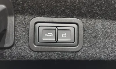Audi A6 2021, 81210 км, за 18350.44 USD - фото 20