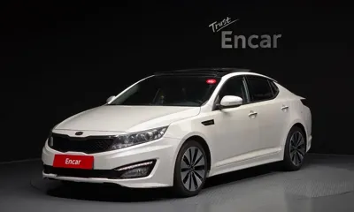 Kia K5 · 2011 год