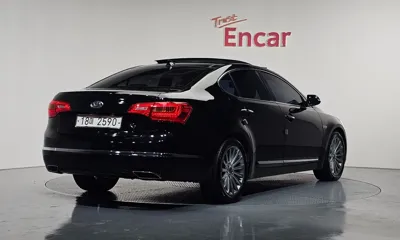 Kia K7 2011, 90405 км, за 3277.72 USD