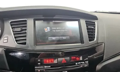 Kia K7 2011, 90405 км, за 3277.72 USD - фото 17