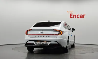Hyundai Sonata 2022, 89572 км, за 10240.25 USD