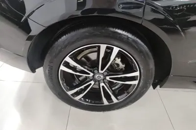 Volvo XC60 2019, 102100 км, за 16801 USD - фото 11