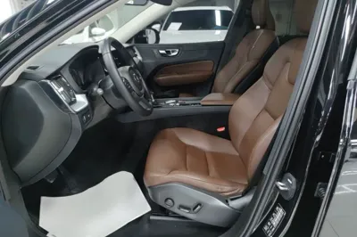 Volvo XC60 2019, 102100 км, за 16801 USD - фото 22