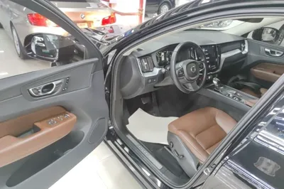 Volvo XC60 2019, 102100 км, за 16801 USD - фото 23