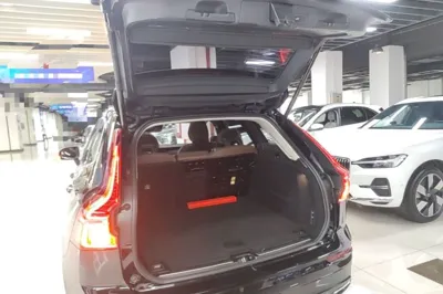 Volvo XC60 2019, 102100 км, за 16801 USD - фото 27