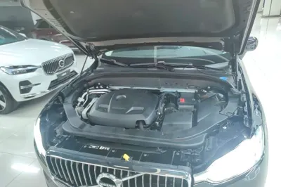 Volvo XC60 2019, 102100 км, за 16801 USD - фото 30